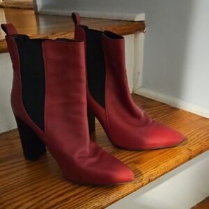 Vince Camuto Red and Black Heeled Boots